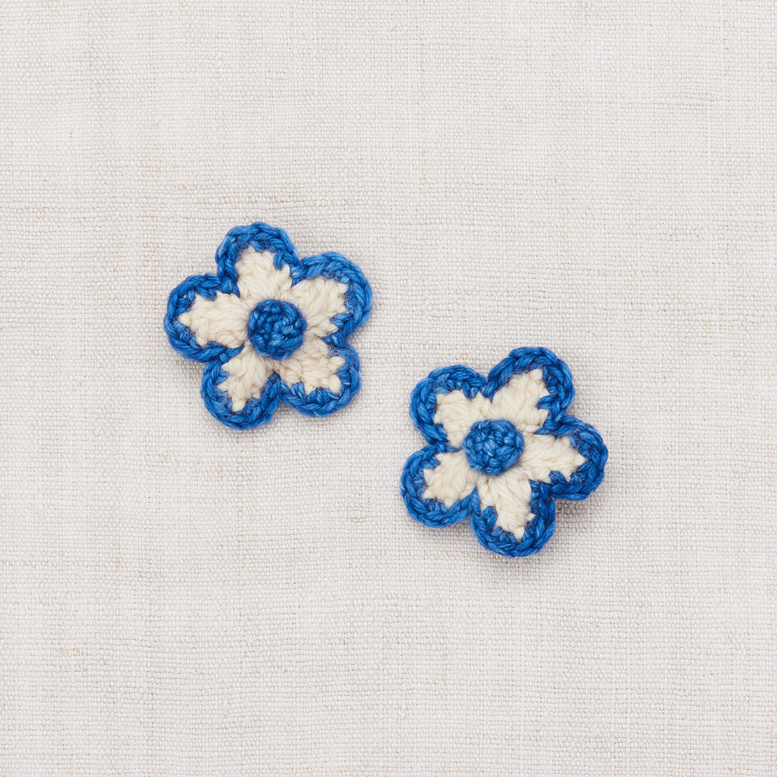 Misha and Puff Medium  Flower Clip Set - String