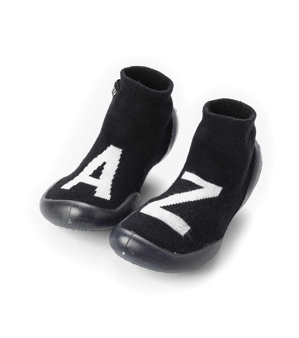 NUNUNU Black Letters Collegien Slippers
