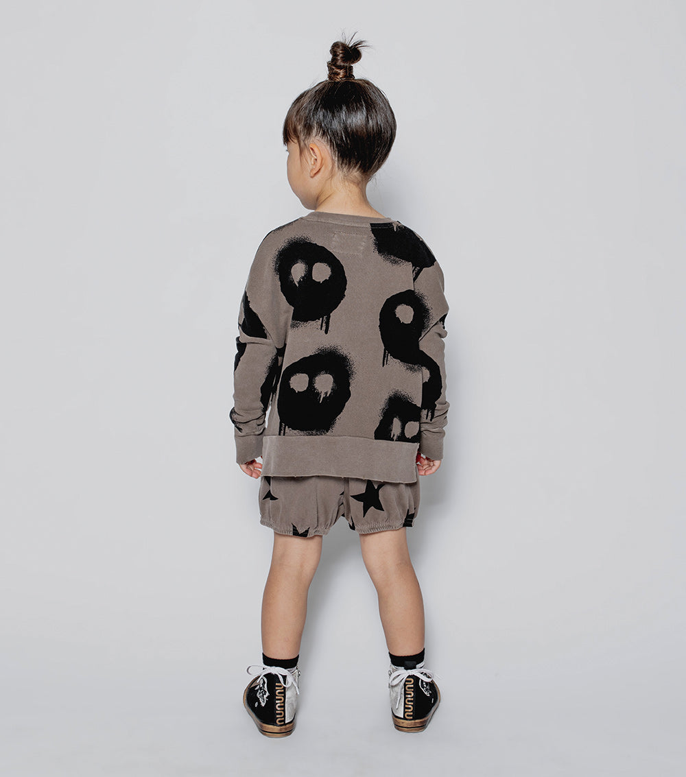 NUNUNU Earth Brown Melting Masks Box Sweatshirt