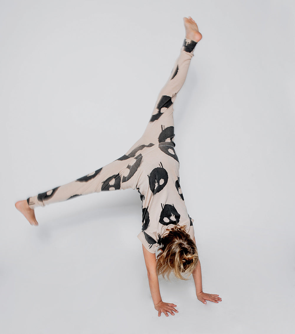 NUNUNU Nude Melting Masks Loungewear