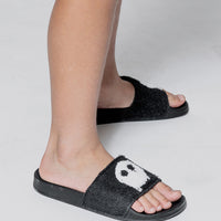 NUNUNU Black Melting Mask Fuzzy Slides