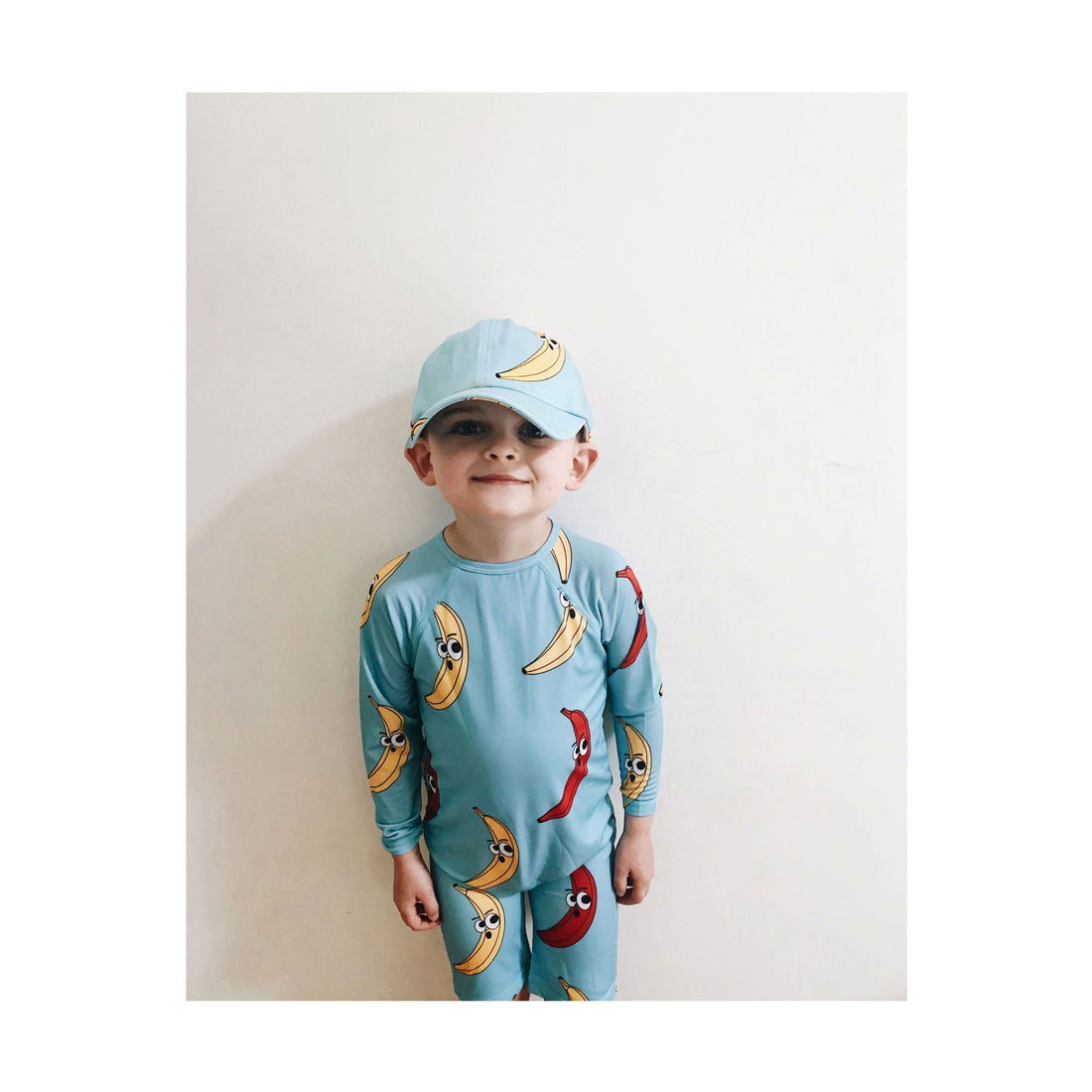 Hugo Loves Tiki Blue Banana Rashguard