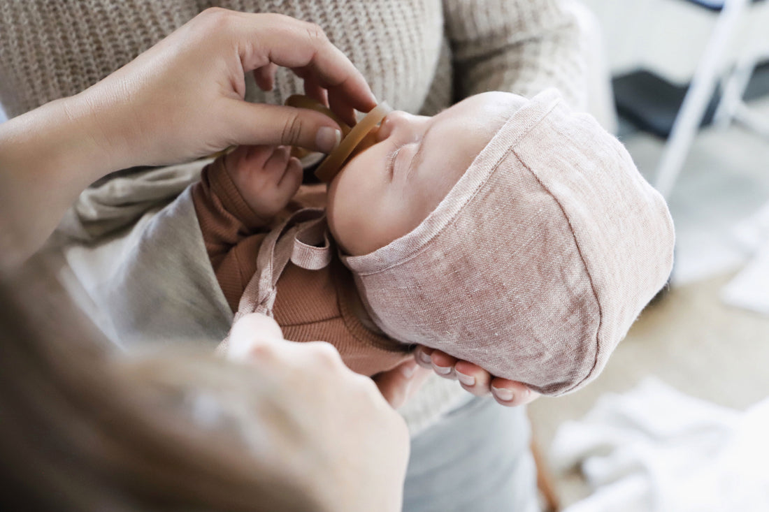 Briar Baby Blush Linen Bonnet