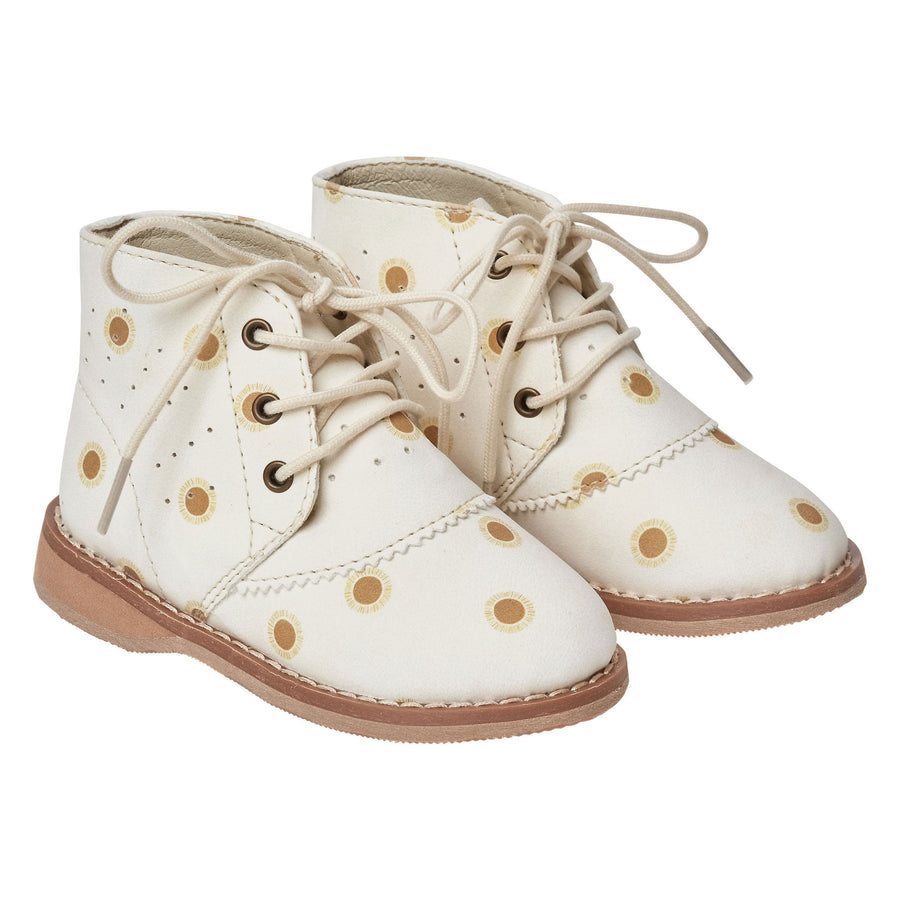Rylee and Cru Ivory Suns Oxford Boot