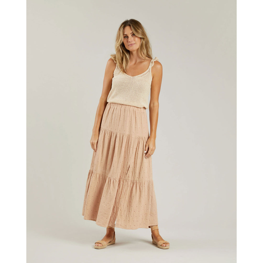 Rylee and Cru Womens Tiered Midi Skirt || Daisy Embroidery