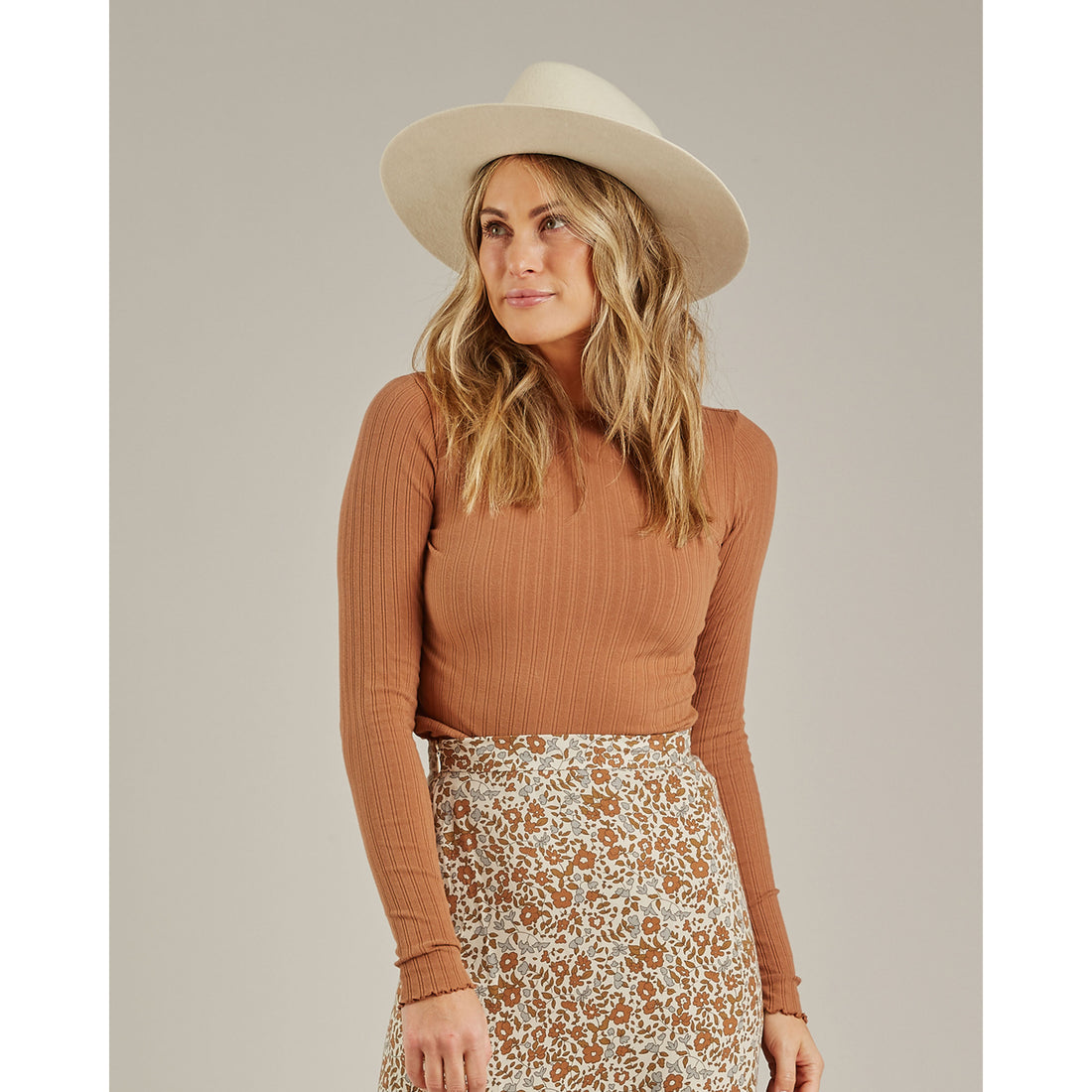 Rylee and Cru Rust Ribbed Longsleeve Womens Tee