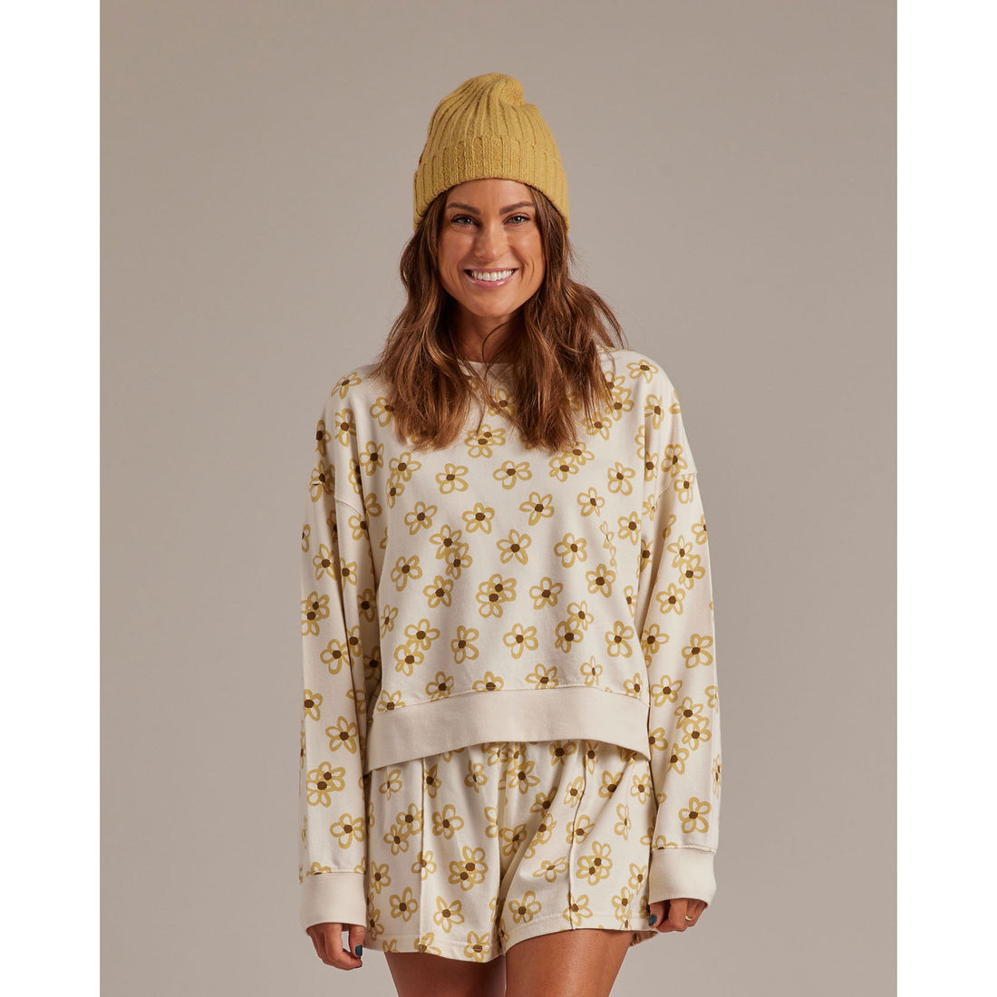 Rylee and Cru Women Boxy Pullover | Daisy