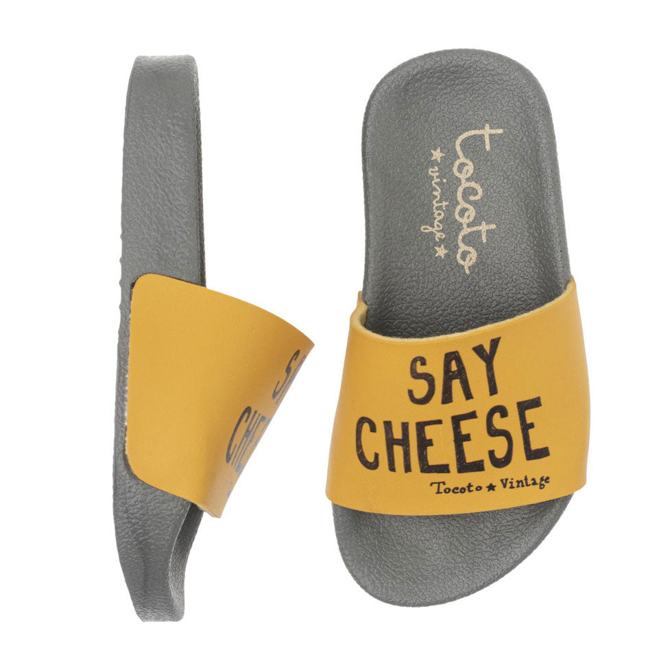 Tocoto Vintage Yellow Say Cheese Beach Sandal