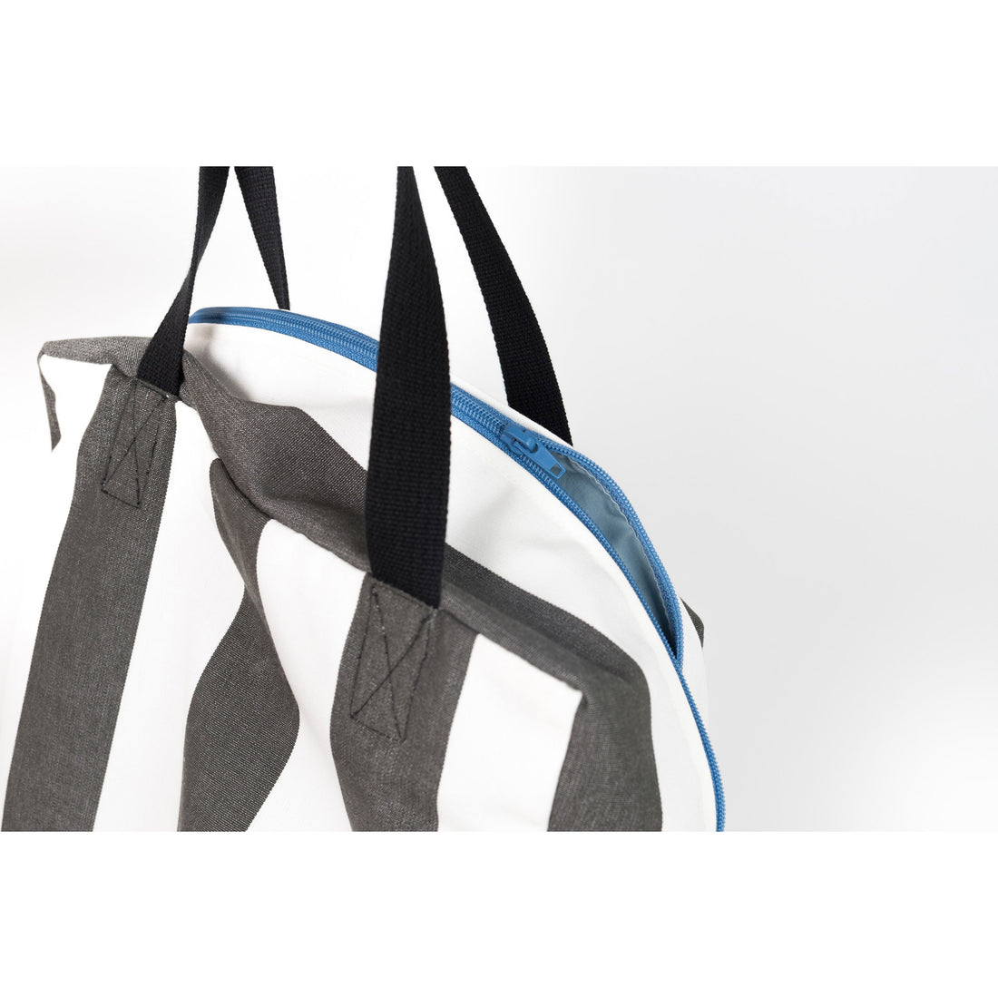 Motoreta Grey Striped Beach Bag