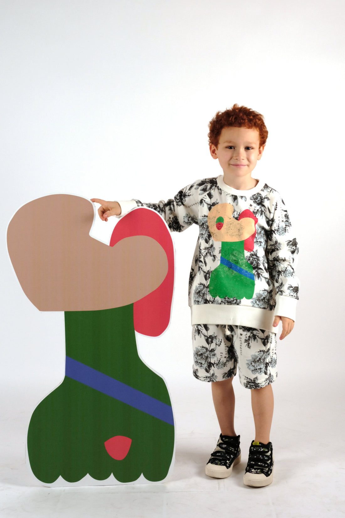 Wolf and Rita Flowers Cru Bernardo Sweatshirt