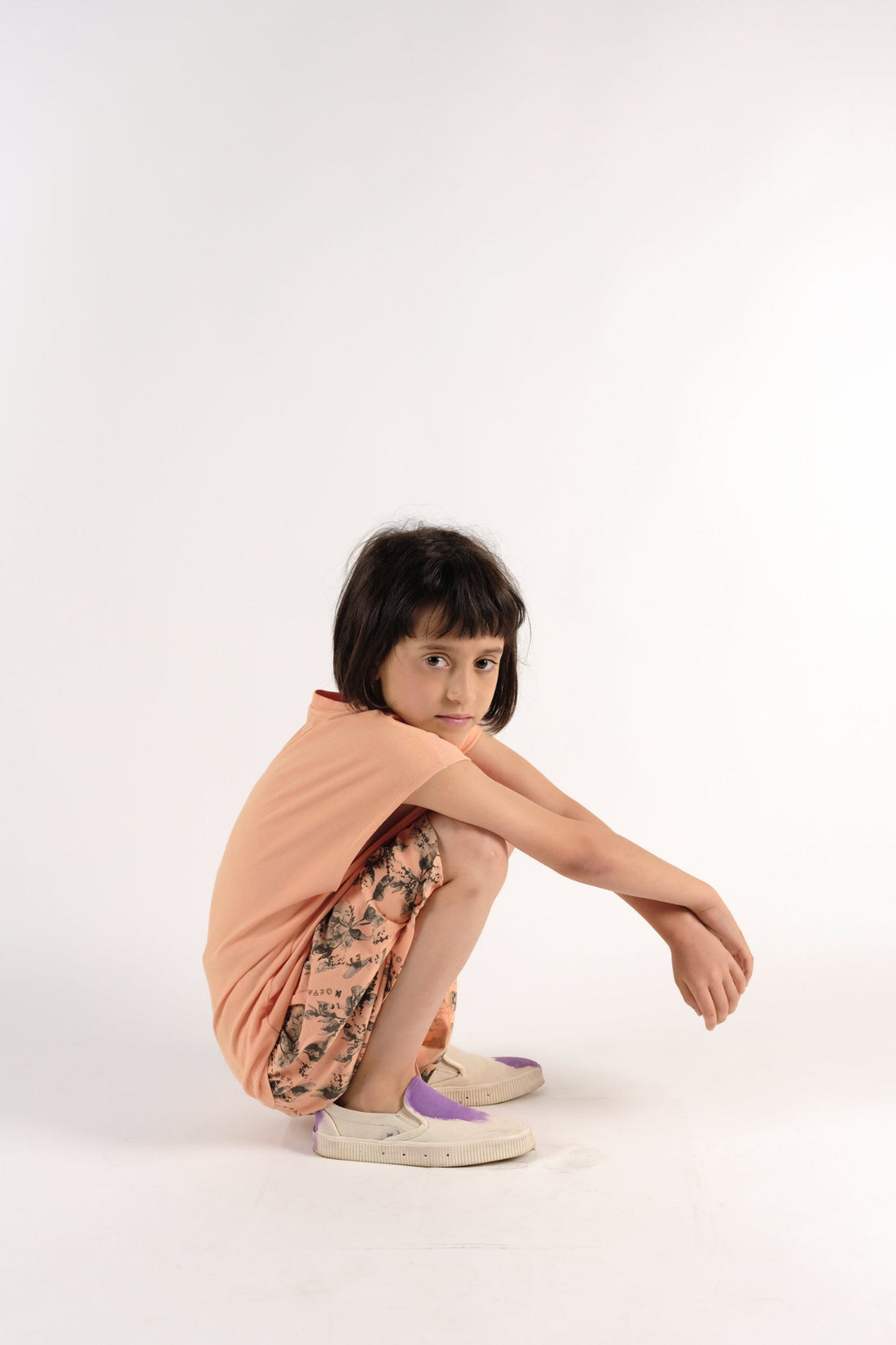 Wolf and Rita Art Tv Peach Flor Tee