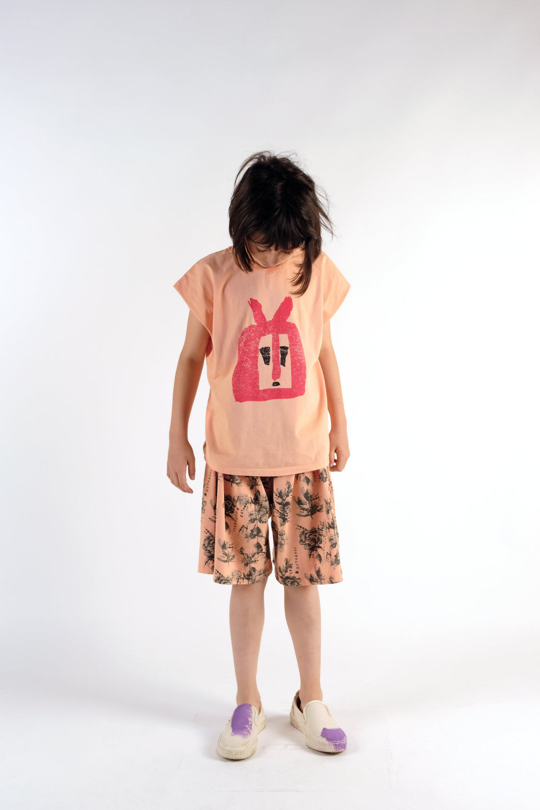 Wolf and Rita Art Tv Peach Flor Tee