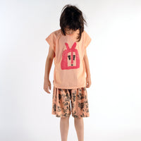 Wolf and Rita Art Tv Peach Flor Tee