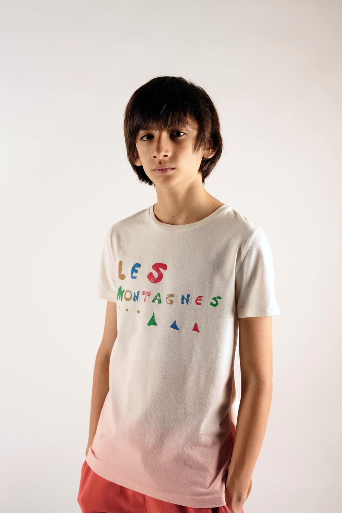 Wolf and Rita Les Montagnes Sebastiao Tee