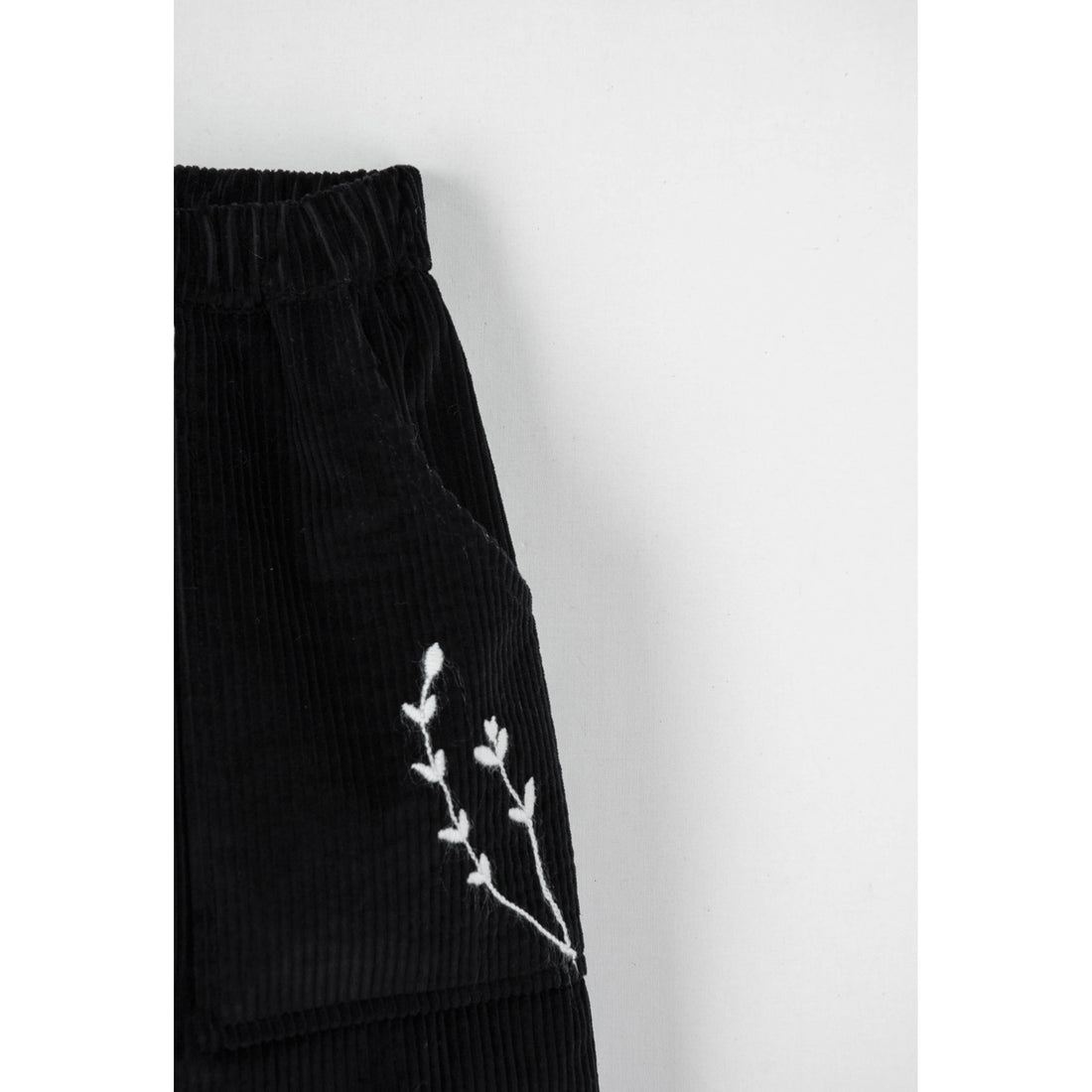 Popelin Black Embroidered Pocket Skirt