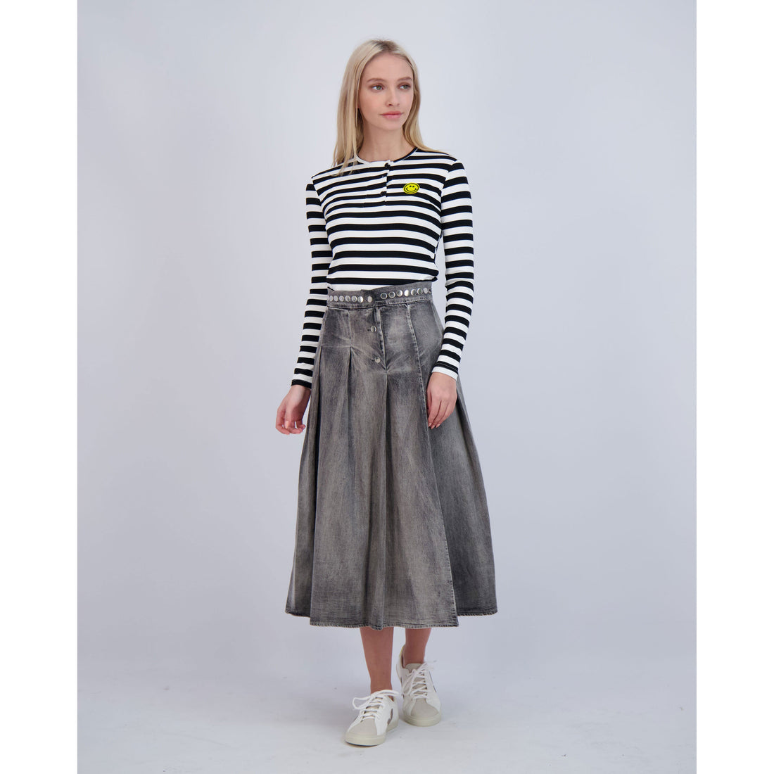 Ava Jeans bottoms ava jeans Black Denim Snap Pleated Midi Skirt