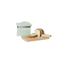 Maileg Miniature Bread Box W. Cutting Board And Knife
