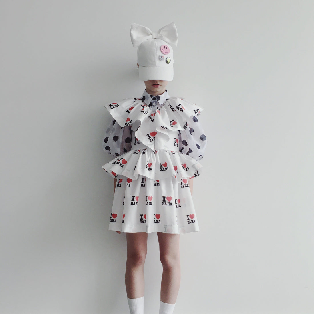 Caroline Bosmans accessories Caroline Bosmans White Pin Bow Cap