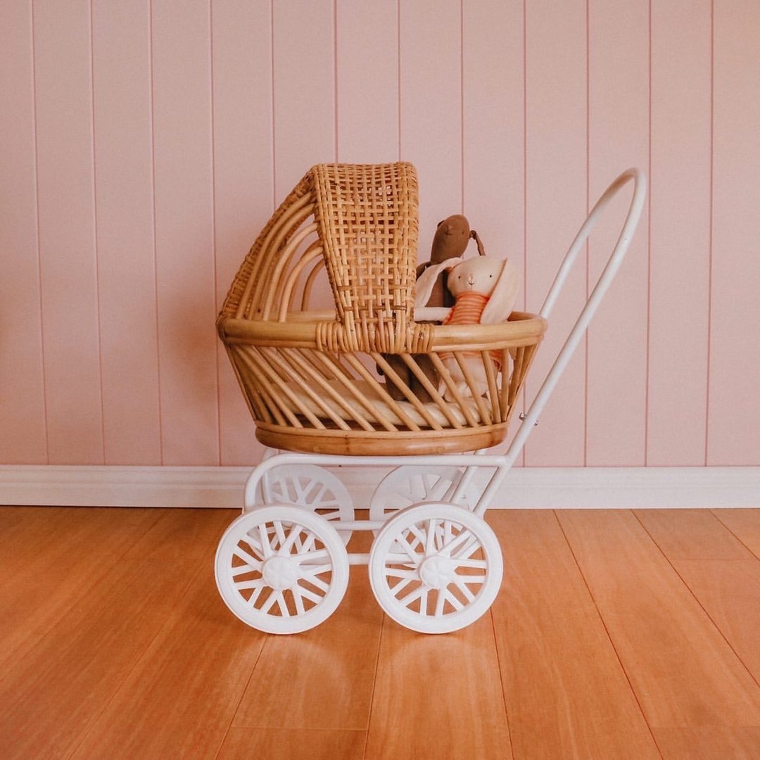 My Darling Valentine White Gigi Dolls Carriage
