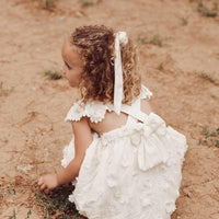 Louise Misha White Akimmi Scrunchie