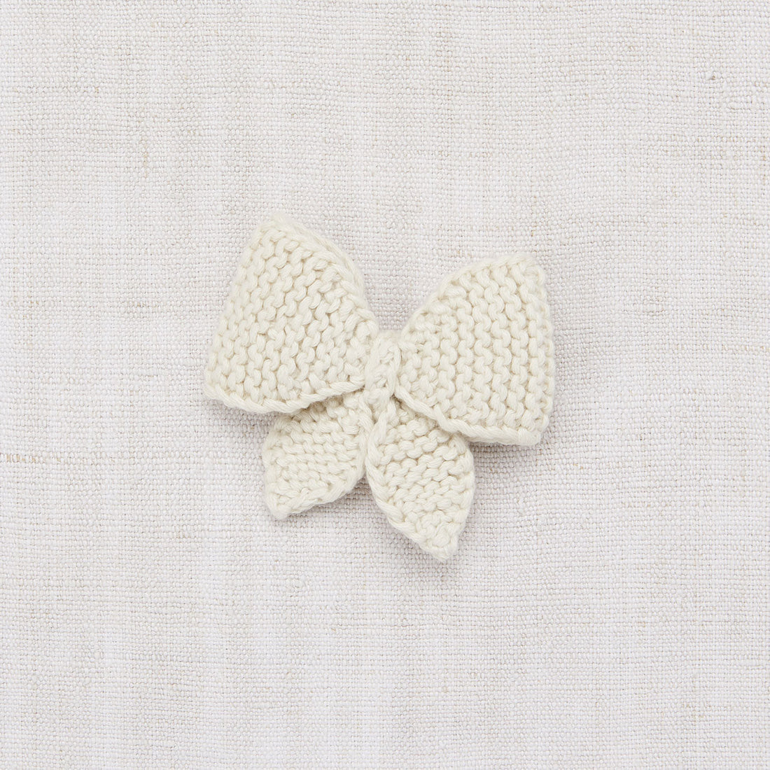 Misha and Puff accessories OS Misha and Puff Winter Cream Medium Puff Bow