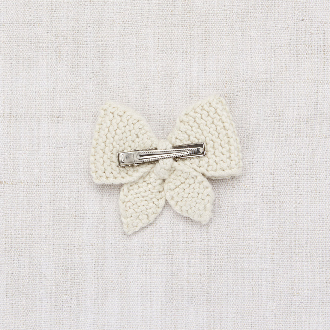 Misha and Puff accessories OS Misha and Puff Winter Cream Medium Puff Bow