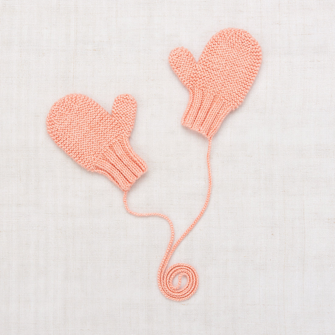 Misha and Puff Safe Harbor Mittens - Grapefruit