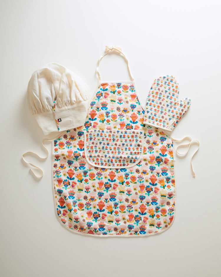Oeuf accessories OS Oeuf Apron Set - Multii/Large Flower