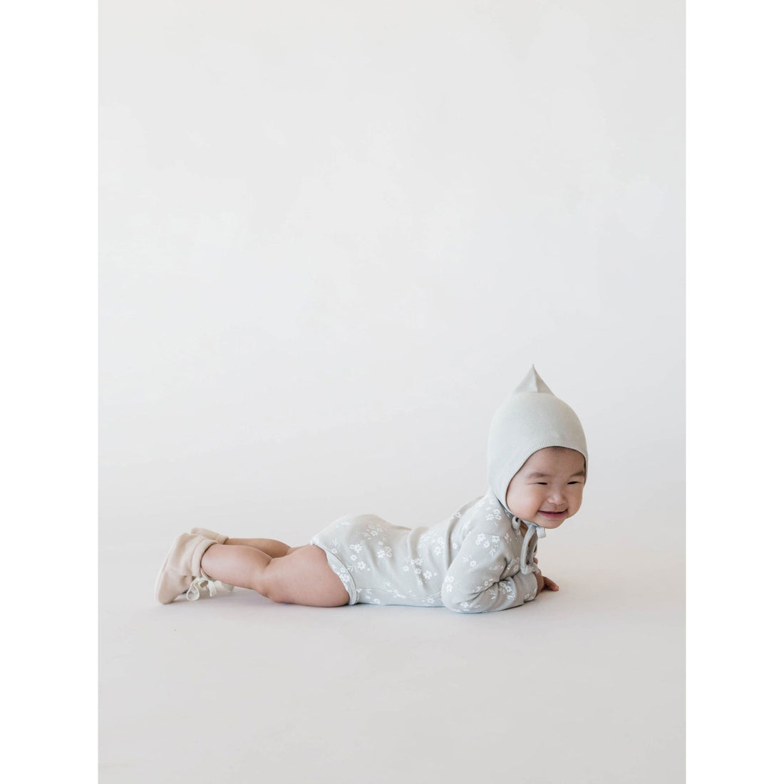 Quincy Mae Ash Organic Ribbed Longsleeve Onesie