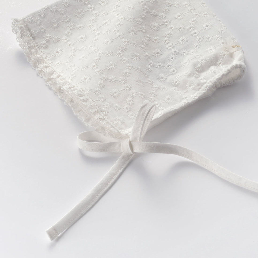 Susu and Cra accessories Susu and Cra Laella Bonnet - White