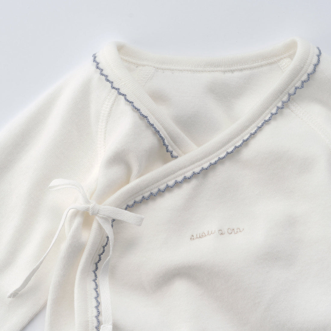 Susu and Cra bodysuits Susu and Cra Mini Sewell Newborn Bodysuit - White