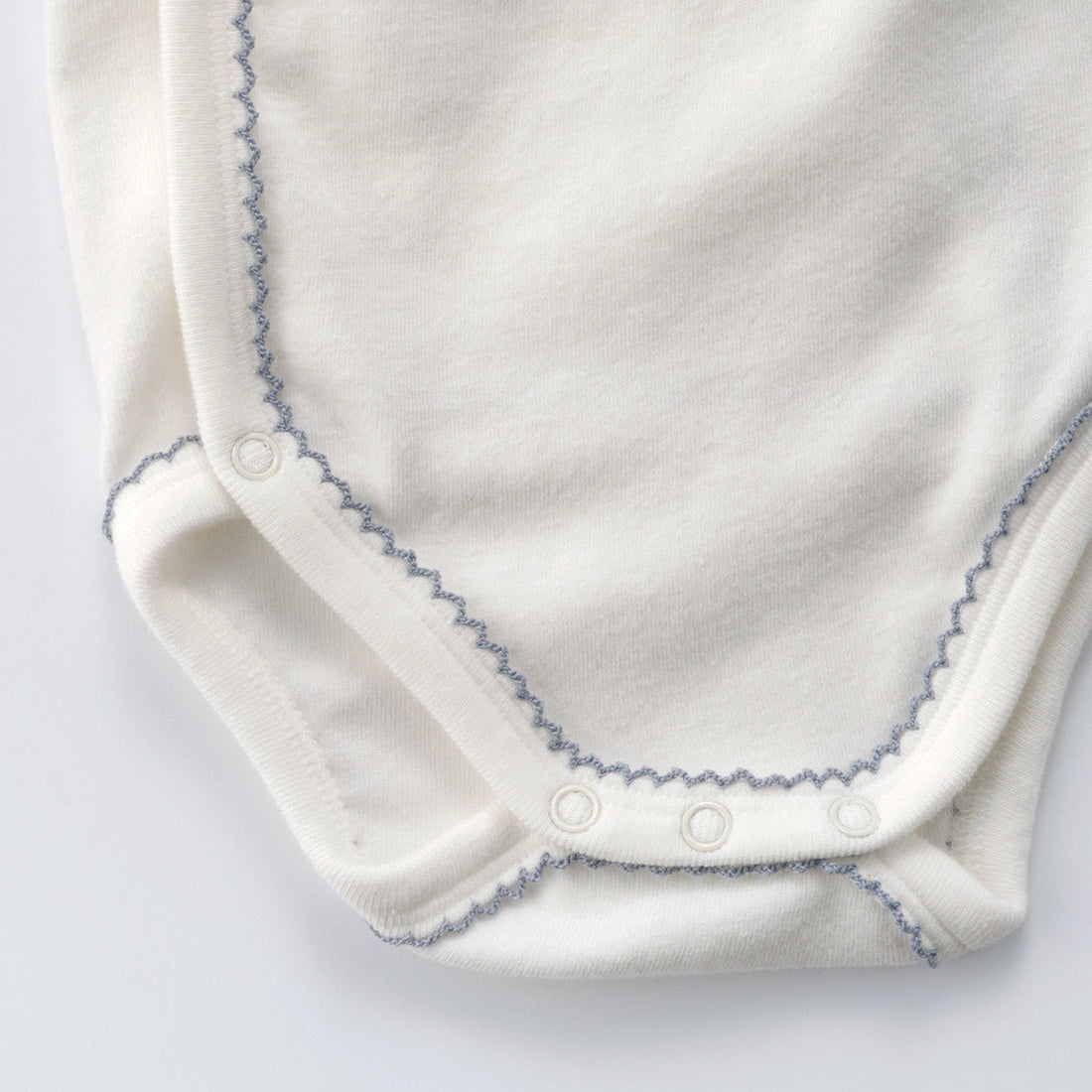 Susu and Cra bodysuits Susu and Cra Mini Sewell Newborn Bodysuit - White