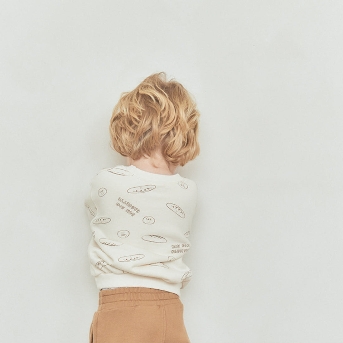 Susu and Cra sweatshirts Susu and Cra Baguette Play Sweatshirt - Cream
