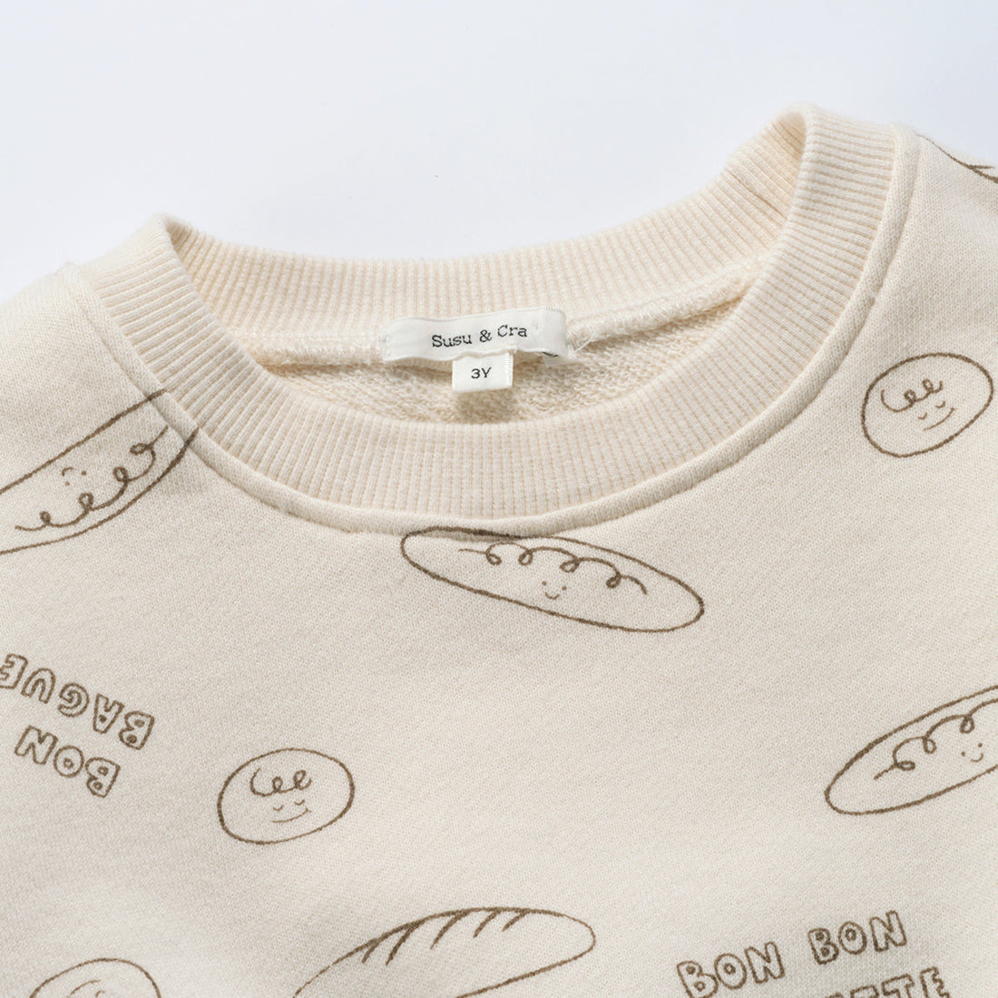 Susu and Cra sweatshirts Susu and Cra Baguette Play Sweatshirt - Cream