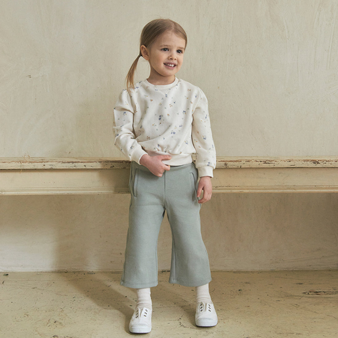 Susu and Cra sweatshirts Susu and Cra Fabiana Sweatshirt - Cream