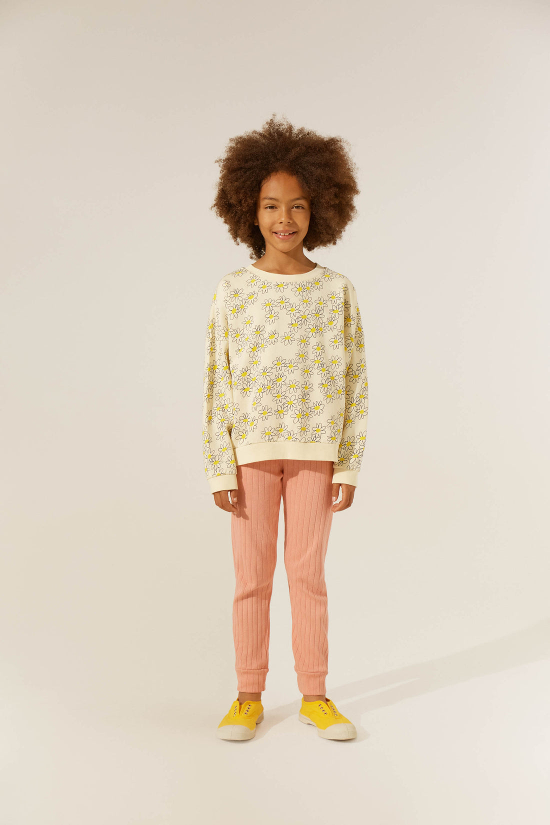 The Campamento Yellow Daisies Sweatshirt