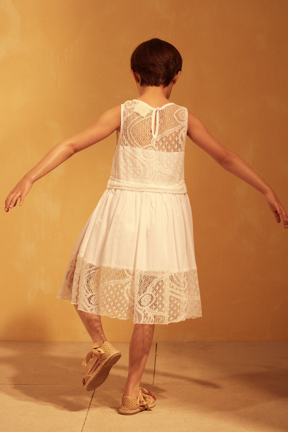 Tuchinda dresses Tuchinda White Lace Eloisa Dress