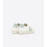 VEJA shoes Veja Extra White/Matcha Small Esplar Chromefree Velcro Sneakers