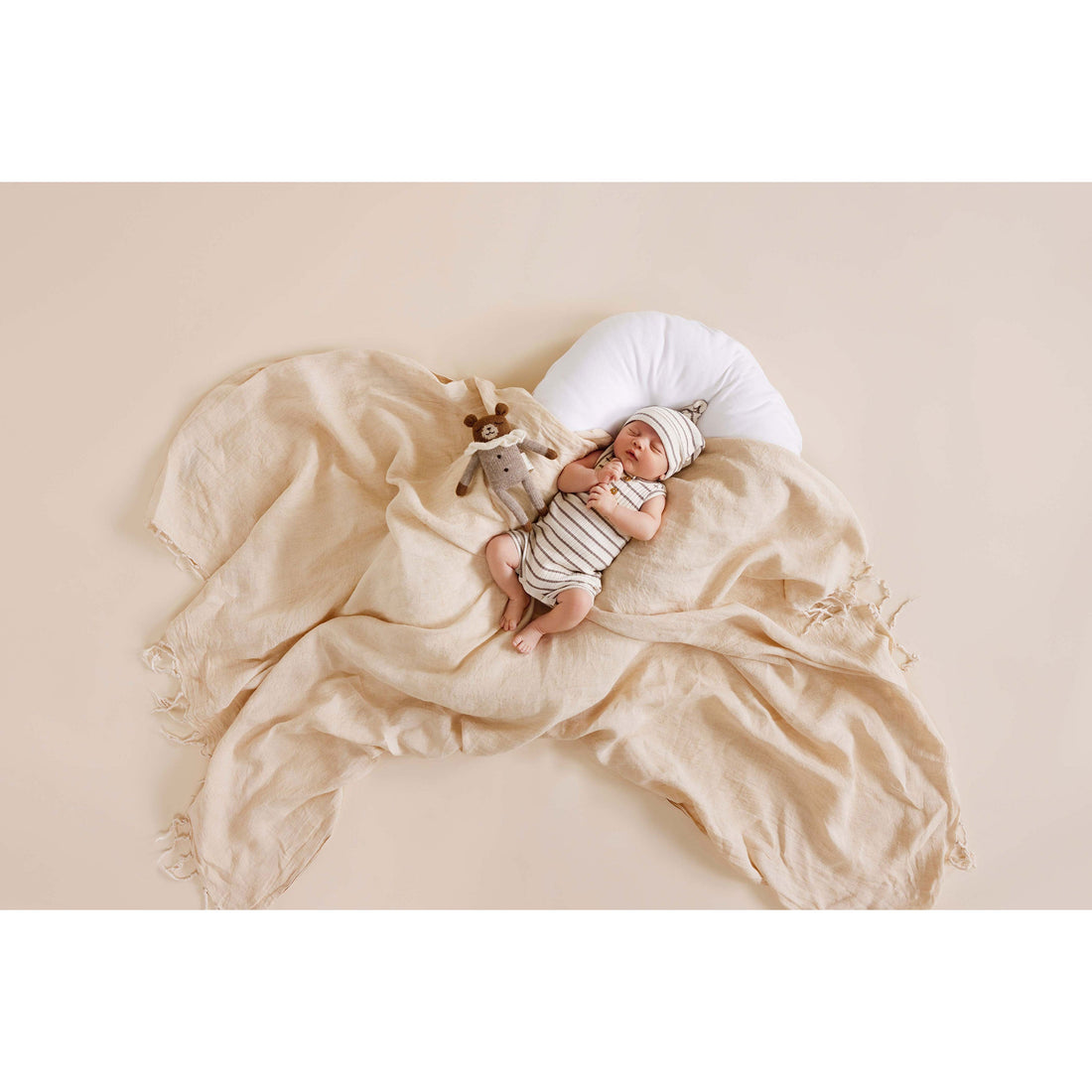 Wilson and Frenchy accessories Wilson and Frenchy Hazelwood Organic Stripe Rib Knot Hat