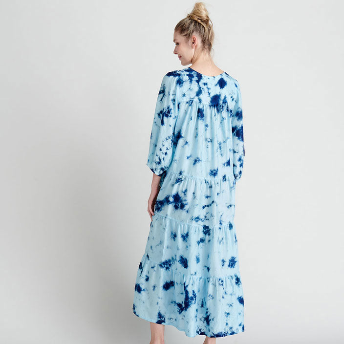Pink Chicken Womens Silk Indira Dress -Navy Sky Tie Dye – Ladida